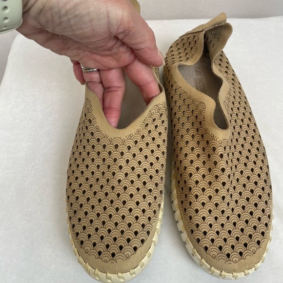 ILSE JACOBSEN Tulip Perforated Slip On Casual Sneaker size 6.5 EU size 37 - Picture 3 of 6